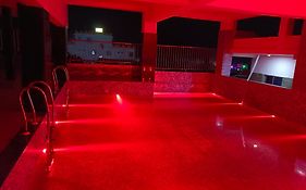 Hotel Paradise